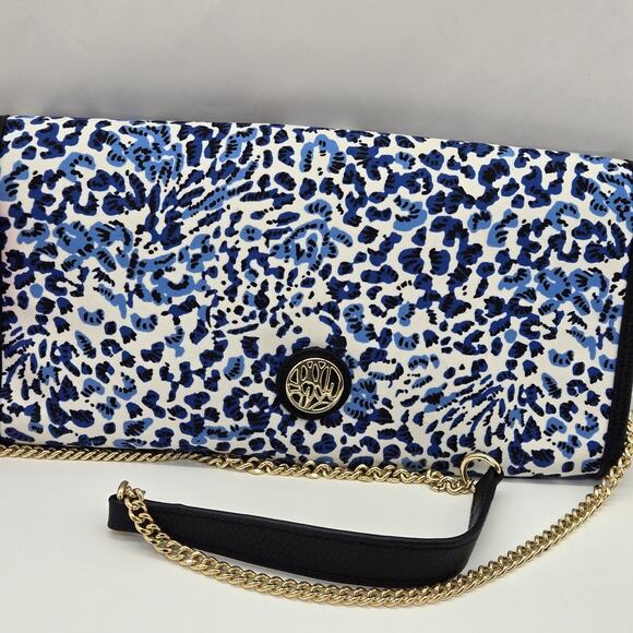 NWT Lilly Pulitzer BENTON Clutch Bag Removable Shoulder Chain Blue Rhinestone - Picture 4 of 10